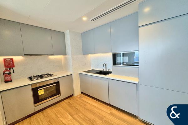 1 Bed | High Floor | Luxury | Unfurnished