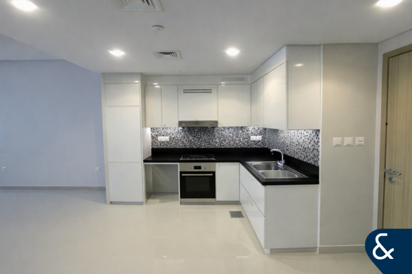 Canal Views | Luxury Living | High Floor