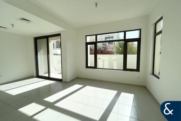 3 bedroom | Study | Corner Plot | Vacant