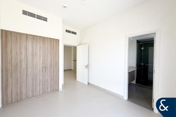 4 Beds | Single Row | Phase 2 | Great Price