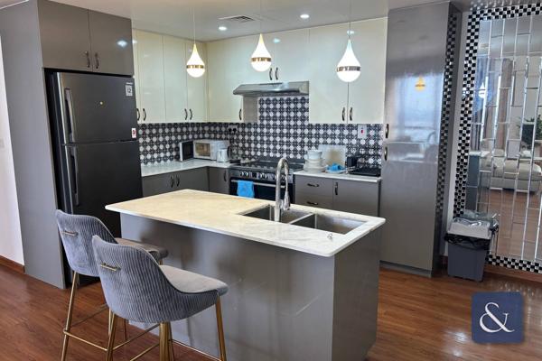 Vacant | Sea and Palm Views | Upgraded