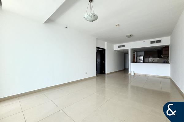 1 Bedroom | Large Layout | Marina Views