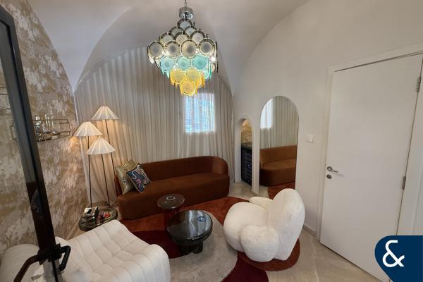 Springs 15 | Type 3M | Fully Renovated