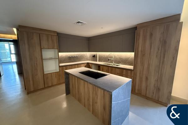 Renovated | Vacant | 1524 Sqft | 2 Bed + Maid