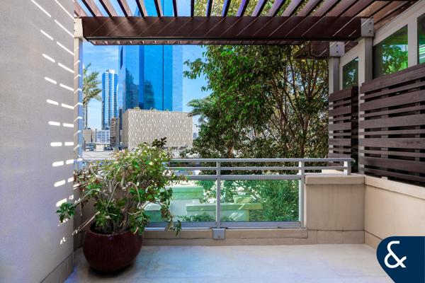 Renovated | Roof Terrace | Private Garden