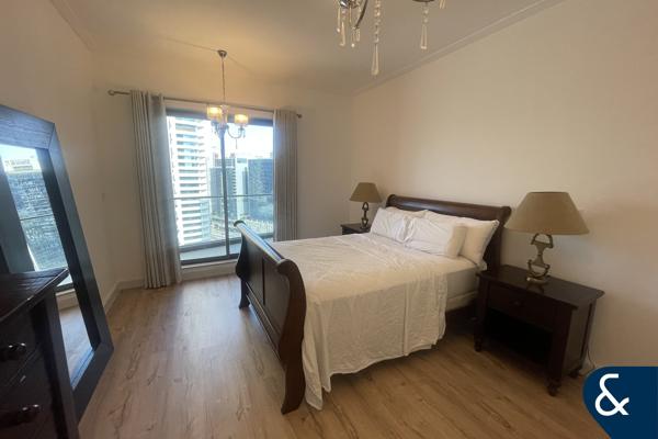 Upgraded | 2 Bed + Study | Furnished