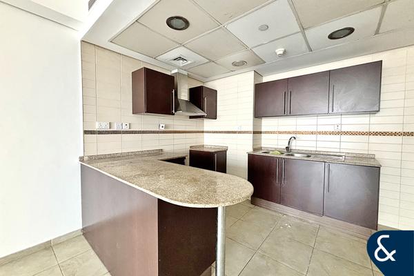 Two Bedrooms | Close to Metro | High Floor