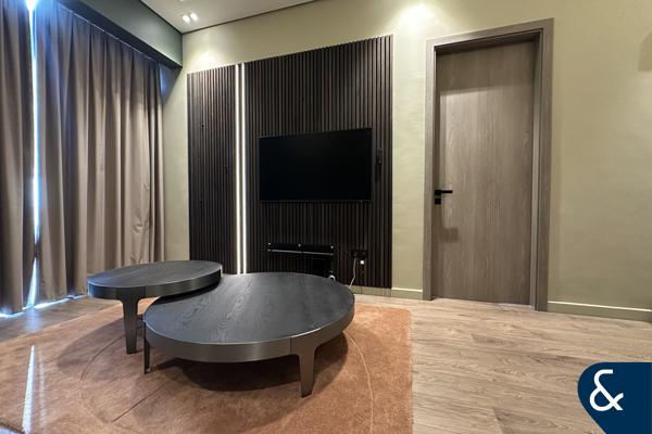 1 BED PLUS STUDY | UPGRADED | WALL PANELLING