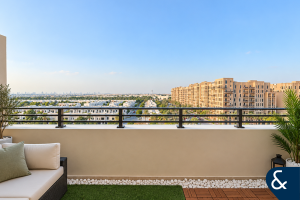 Beautifully Upgraded | Exclusive | Open Views