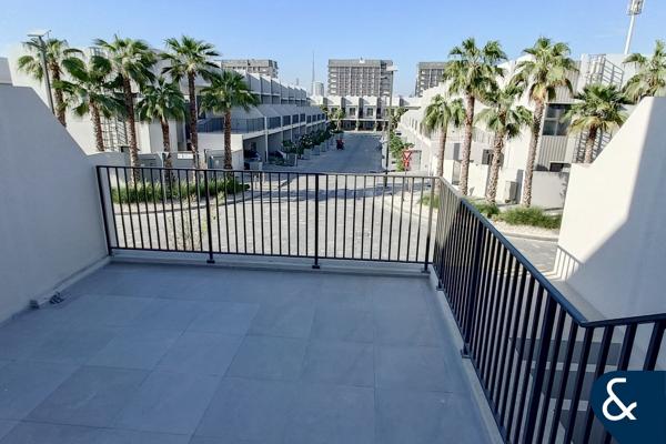 Single Row | 3 Beds + Maids | Burj Views