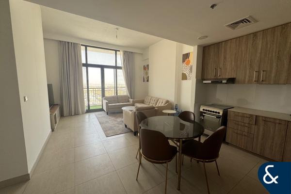 AVAILABLE NOW| FURNISHED| COMMUNITY VIEWS