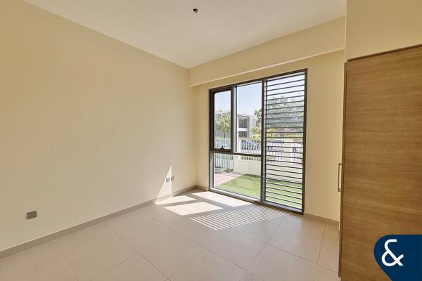 Prime Location | Single Row | Vacant