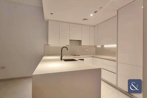 One Bedroom | Duplex | 1,110 sqft