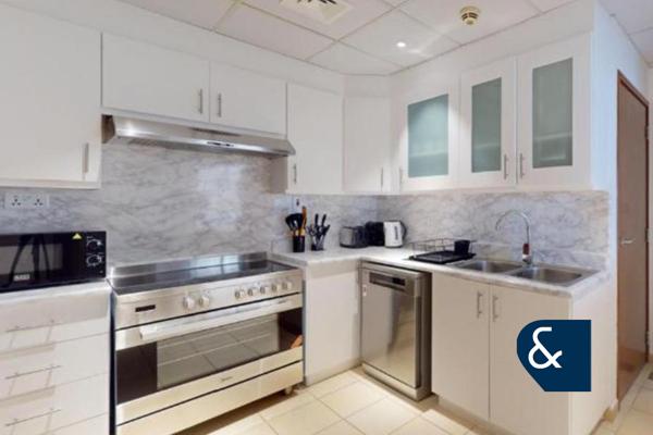 Vacant on Transfer | 3 Bedrooms | High Floor