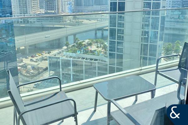 Studio Flat | Furnished | Available | Modern