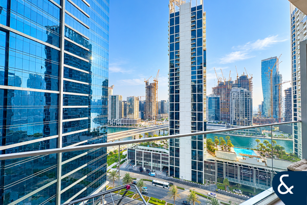 Studio Flat | Furnished | Available | Modern