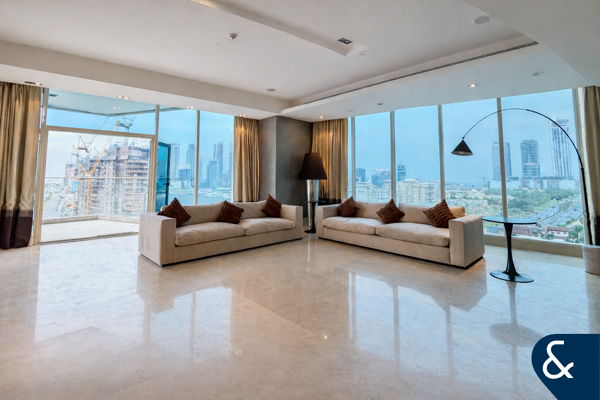 Penthouse | 4 Beds + Maid | Partial Sea View