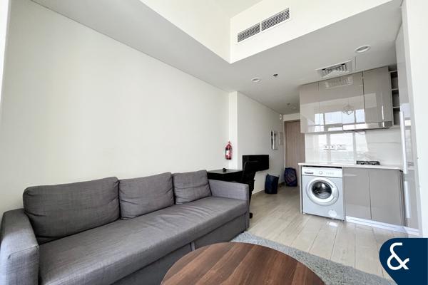 Vacant 15th Feb | Low Floor | Furnished