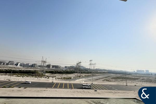 Vacant 15th Feb | Low Floor | Furnished