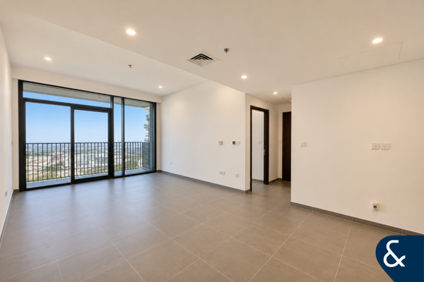 Vacant Soon | Large Layout | Full Water View