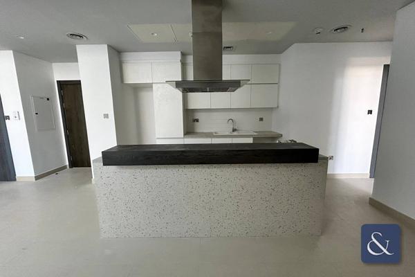 Spacious 2 bedroom | Vacant now | 1,442 sqft