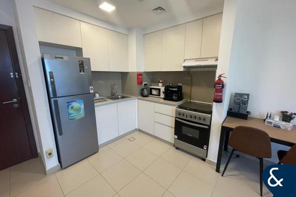 FURNISHED | PRIME LOCATION | AVAILABLE NOW