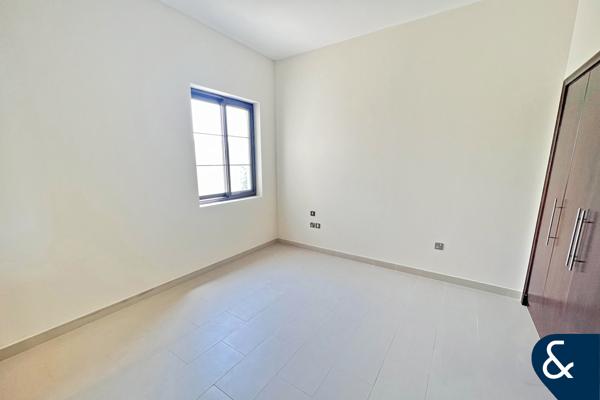 Four Bedrooms | Vacant Now | Independent