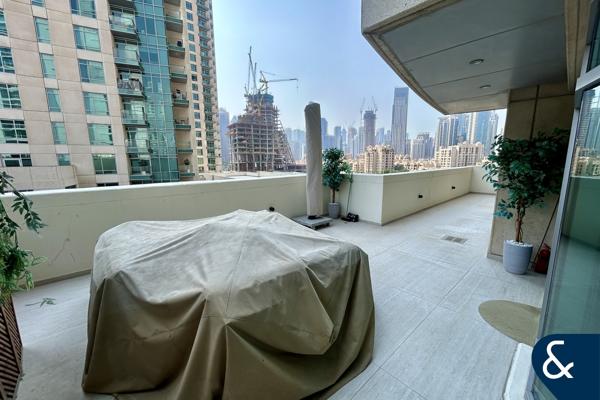 2 Bed | Rare Layout | Large Terrace | VOT