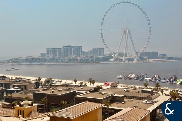Rare corner unit with full Dubai eye views