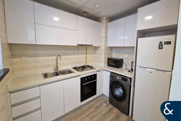 1 Bed | Study Room | Laya Mansion