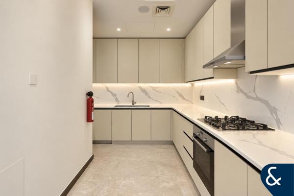 4BR + Maid + Basement | Vacant | Park View