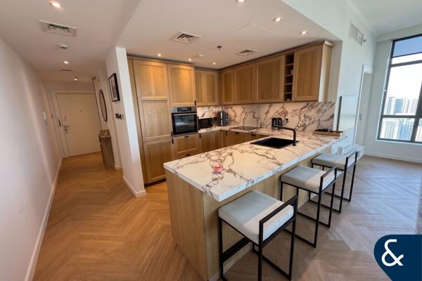 Fully upgraded | VOT | Golf & Lake views