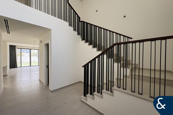 Large Plot | Open Plan Living | Rented