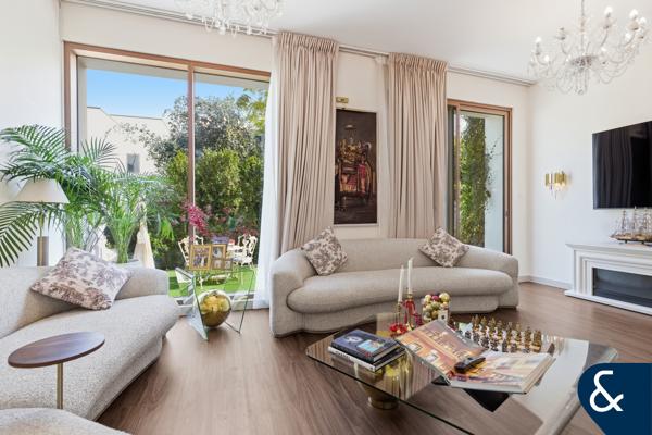 Exclusive | Extended | Type 2E | Call To View