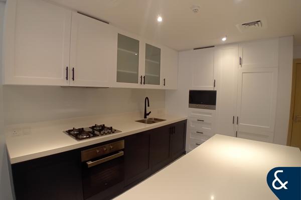 Upgraded Kitchen | Ellington | Pool Views