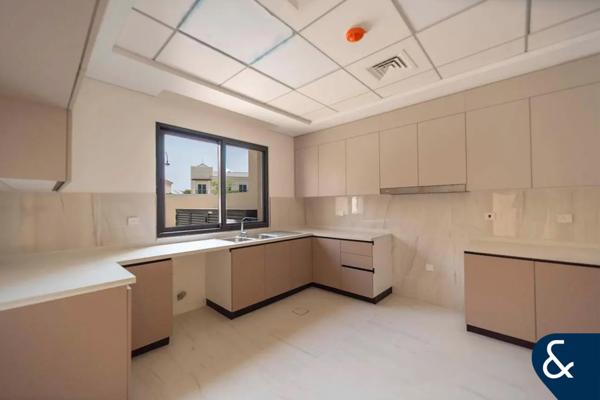 Exclusive | 4 Bed Townhouse | Brand New