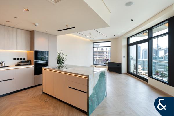 Fully Renovated | Full Marina View | VOT