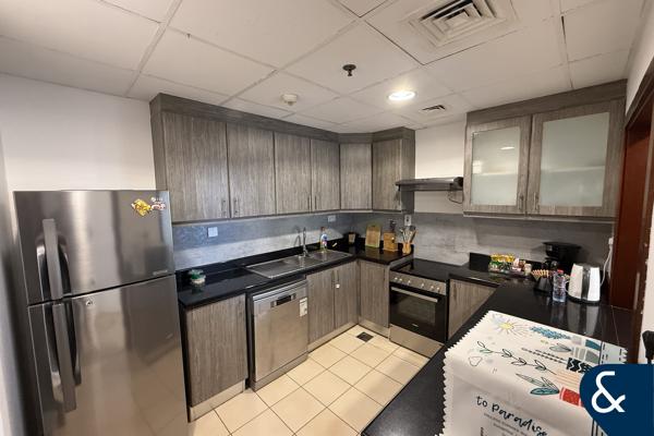 Furnished | High floor | Marina views