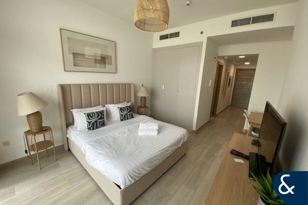 Furnished Studio | Vacant | Marina View