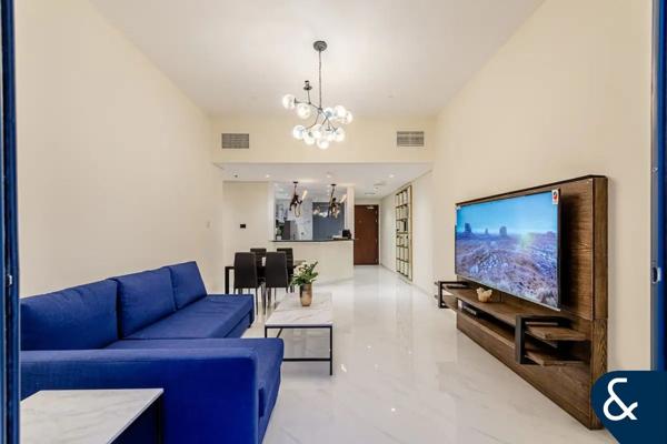 Fully Upgraded | Furnished | Lake View