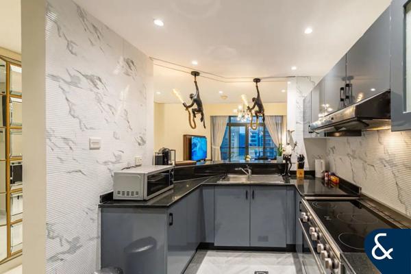 Fully Upgraded | Furnished | Lake View