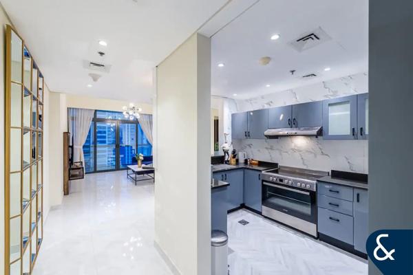 Fully Upgraded | Furnished | Lake View
