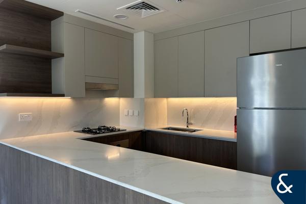 Single Row | First Tenant | Vacant Now