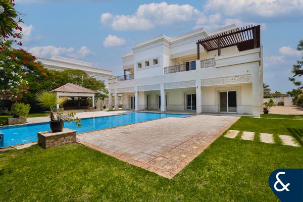 Elegant 5BR Mansion | Lake View | Sector E