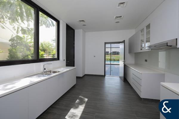 Private Pool I Golf Course View I Upgraded