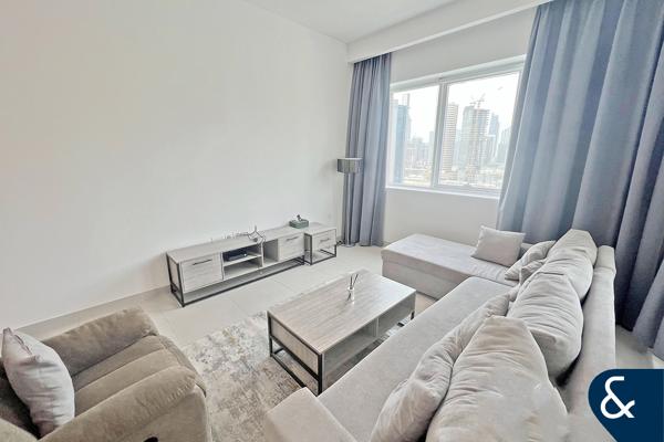 Burj & Canal View | High Floor | Large Layout