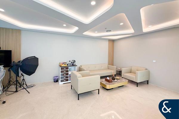 Grade A Tower | Modern Fitted | Plug and Play