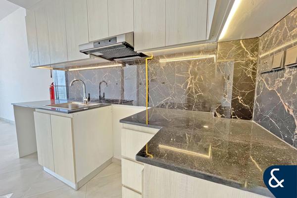 1 BEDROOM | BRAND NEW | BINGHATTI | 760 sqft