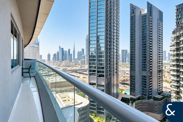 Burj Khalifa Views | Vacant | Furnished