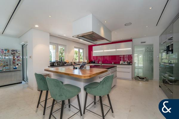 Luxury Lake-Backing Villa | One of Five